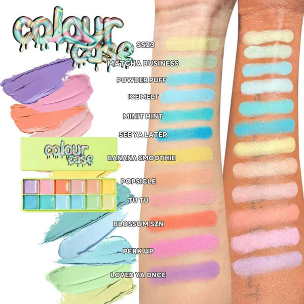 Cajas de color - Paleta de pintura cosmética y cepillo de espátula